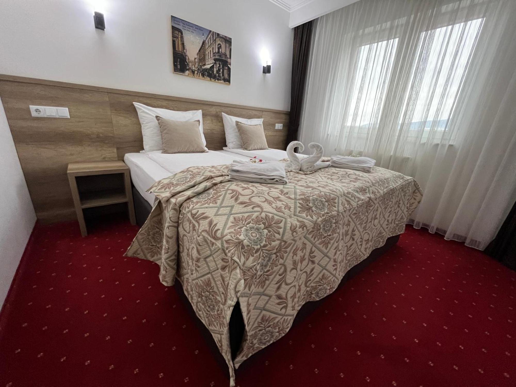 Hotel Nacional Free Parking سراييفو المظهر الخارجي الصورة